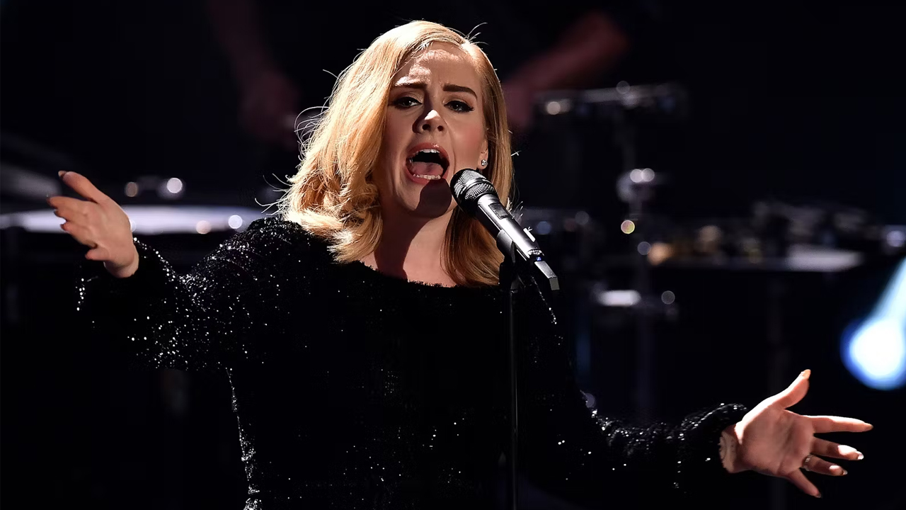 Adele Konfirmasi Rencana Rehat Jangka Panjang