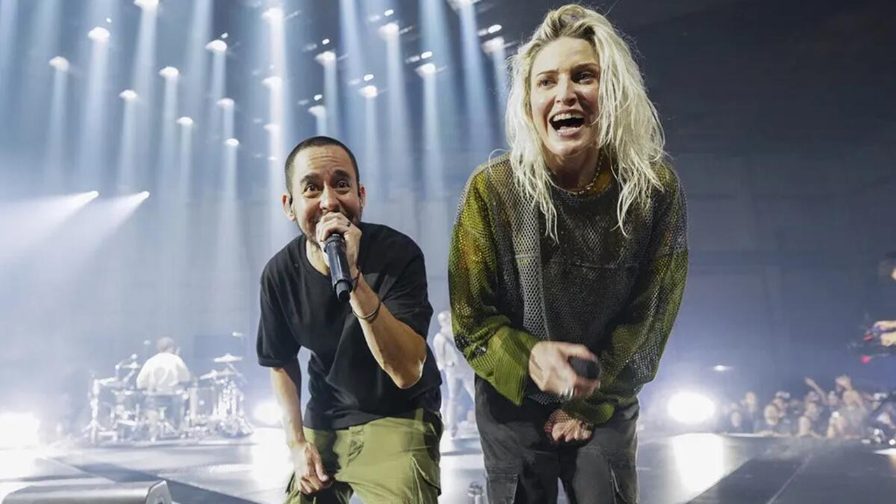 Emily Amstrong Vokalis Linkin Park